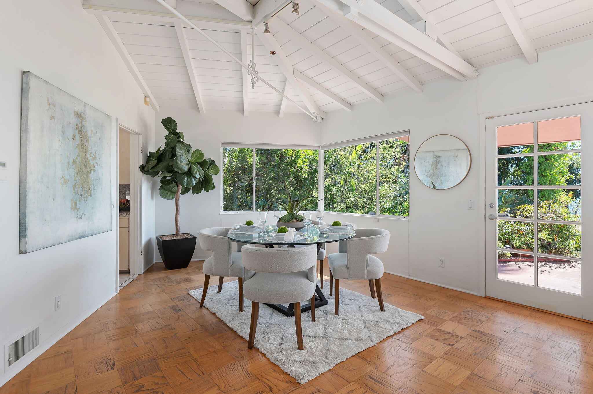 920 Jimeno Road Santa Barbara, CA 93103 - Photo 17 of 48 Dining