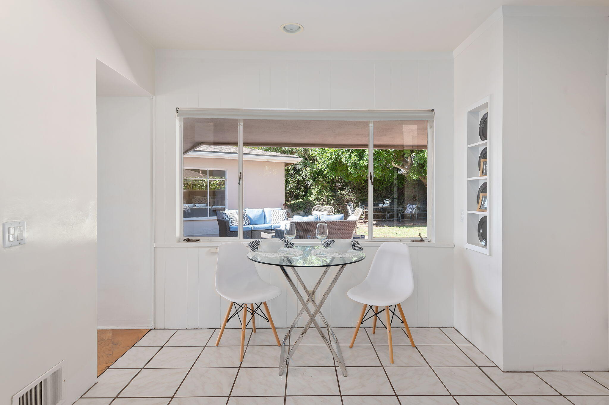920 Jimeno Road Santa Barbara, CA 93103 - Photo 21 of 48 Kitchen to yard