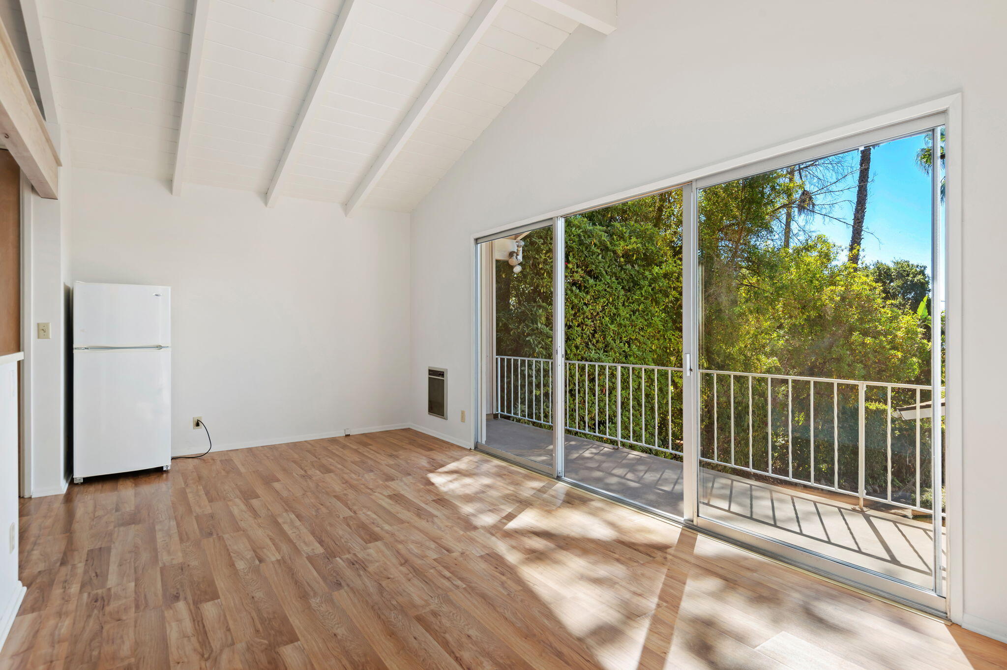 920 Jimeno Road Santa Barbara, CA 93103 - Photo 31 of 48 Guest suite