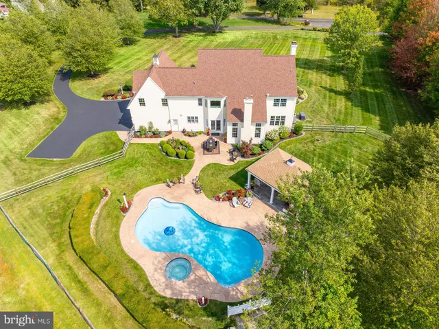 $2,495,000 | 1100 Pineville Road, New Hope, PA 18938