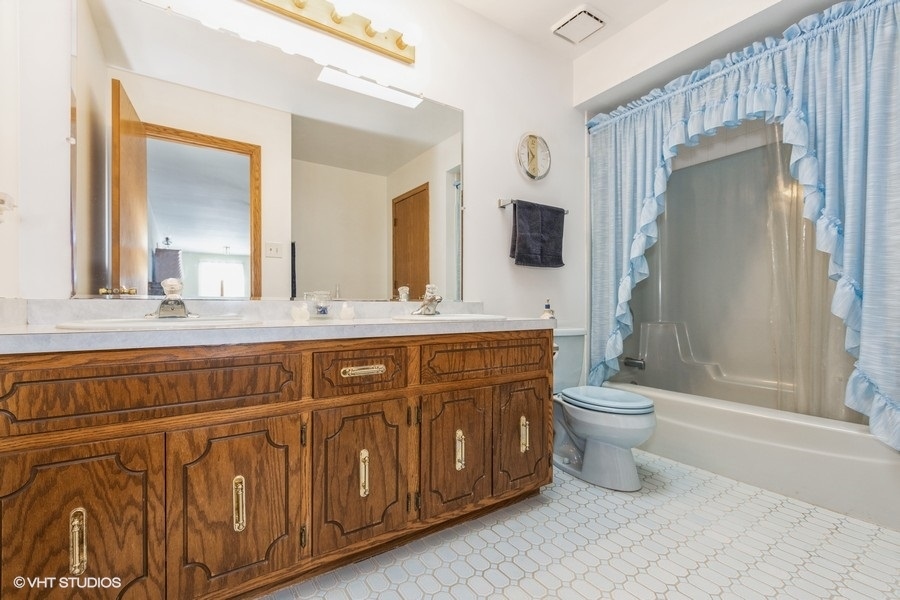 12559 West Baker Road Manhattan, IL 60442 - Photo 19 of 33 Gallery Image 19
