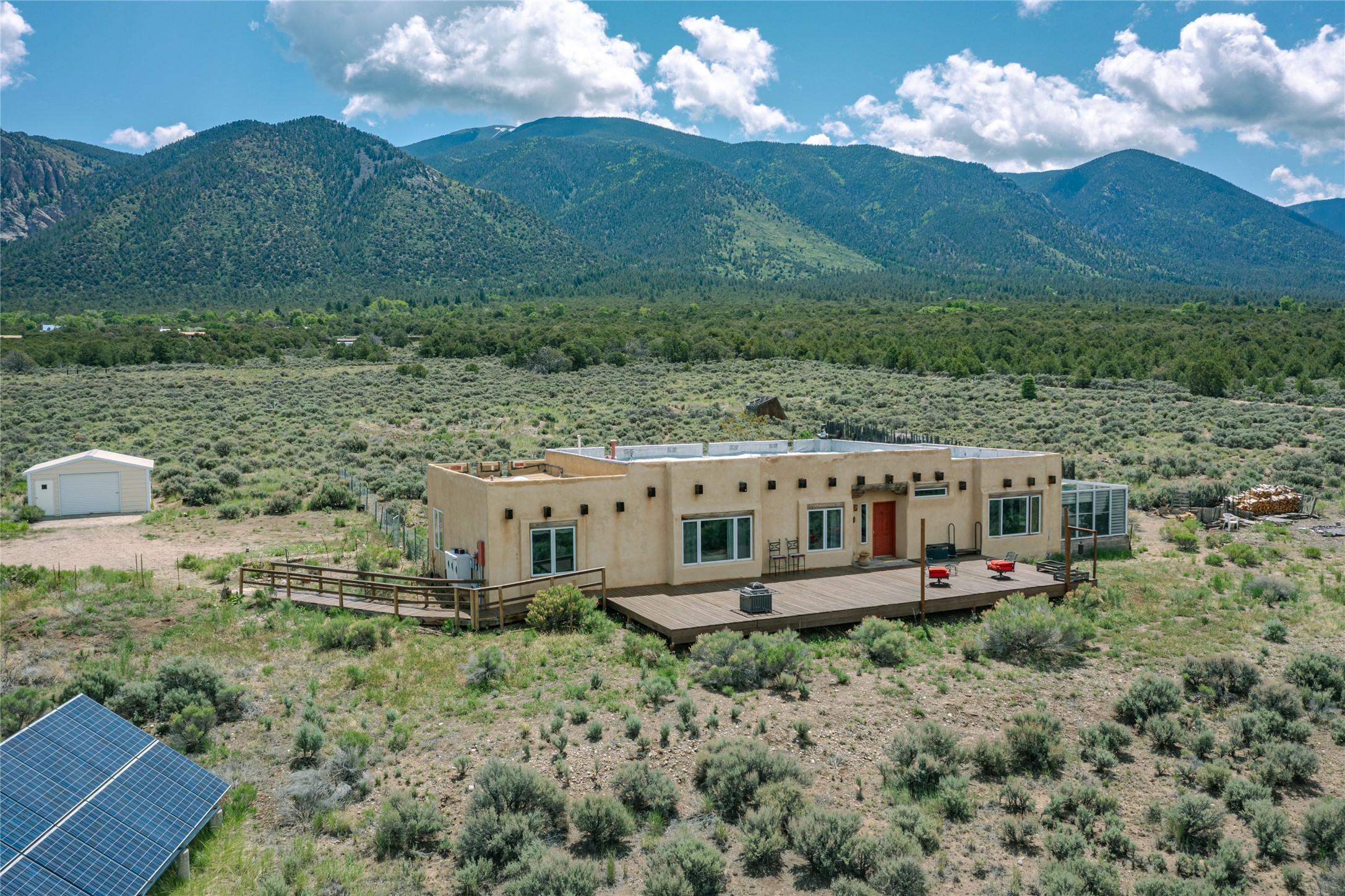 131 Quintana Road Cerro, NM 87519 - Photo 10 of 50