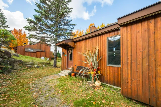 $929,000 | 55 Rock Pond Road, Unit 1020, Sandy River Plt, ME 04970