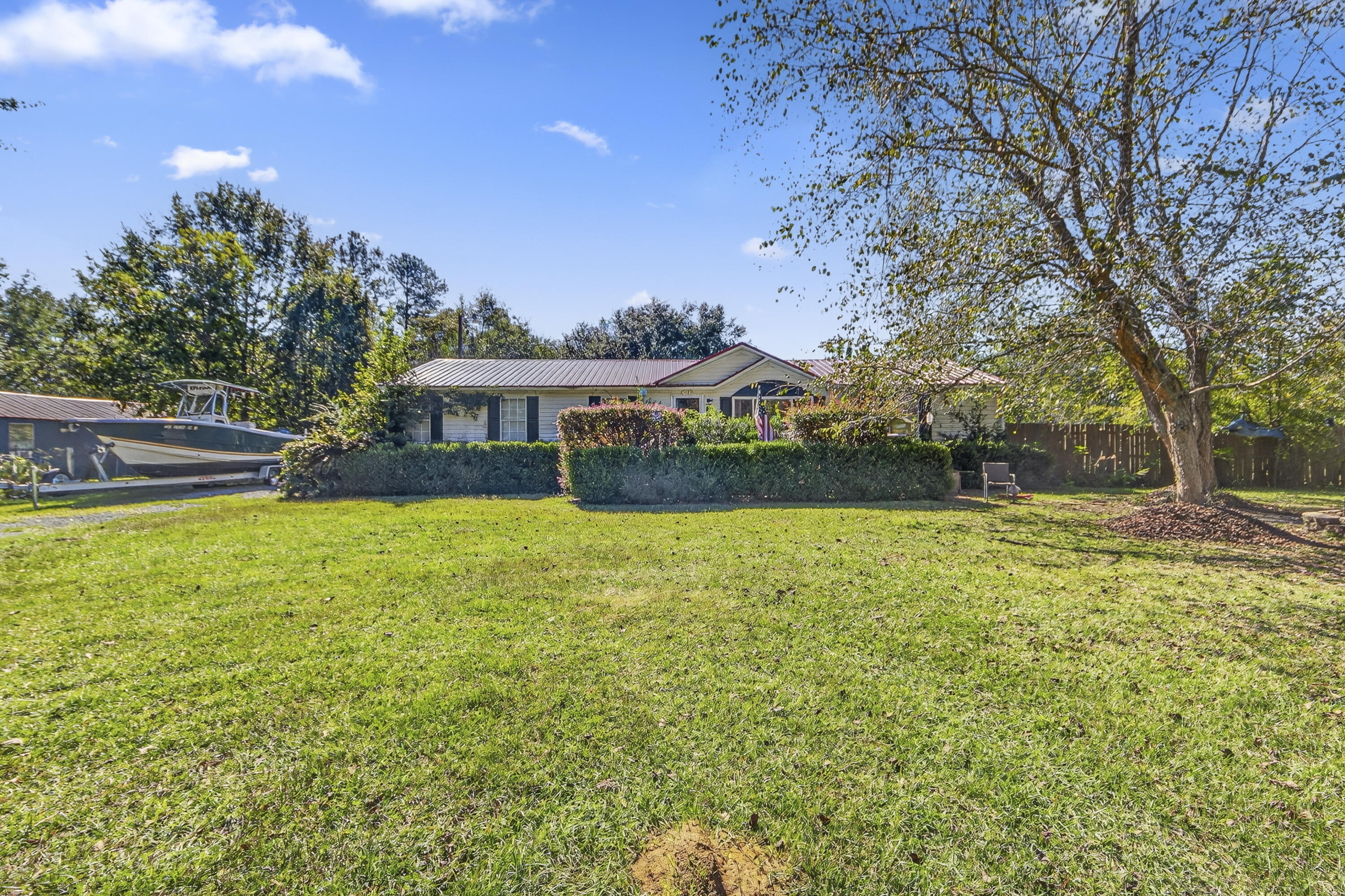 1165 Thomas Walters Road Pineville, SC 29468 - Photo 2 of 30 _01A8546