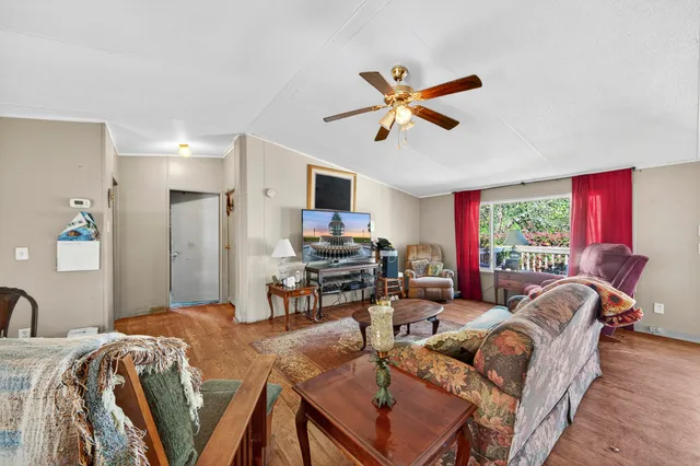 $180,000 | 1165 Thomas Walters Road, Pineville, SC 29468