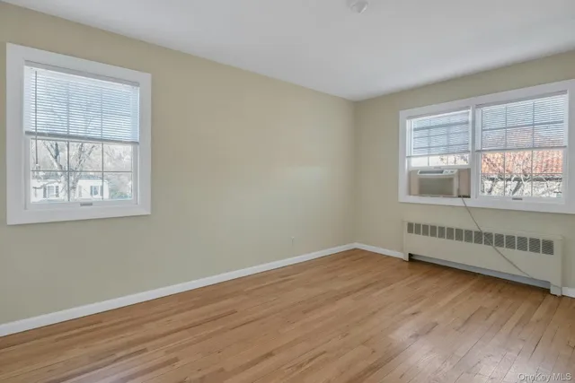 $359,000 | 580 Bedford Road, Unit 20, Pleasantville, NY 10570