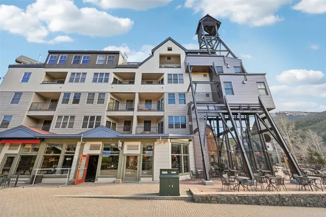 a front view of a building