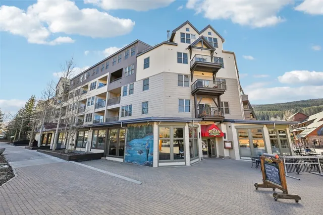 a view of building with street
