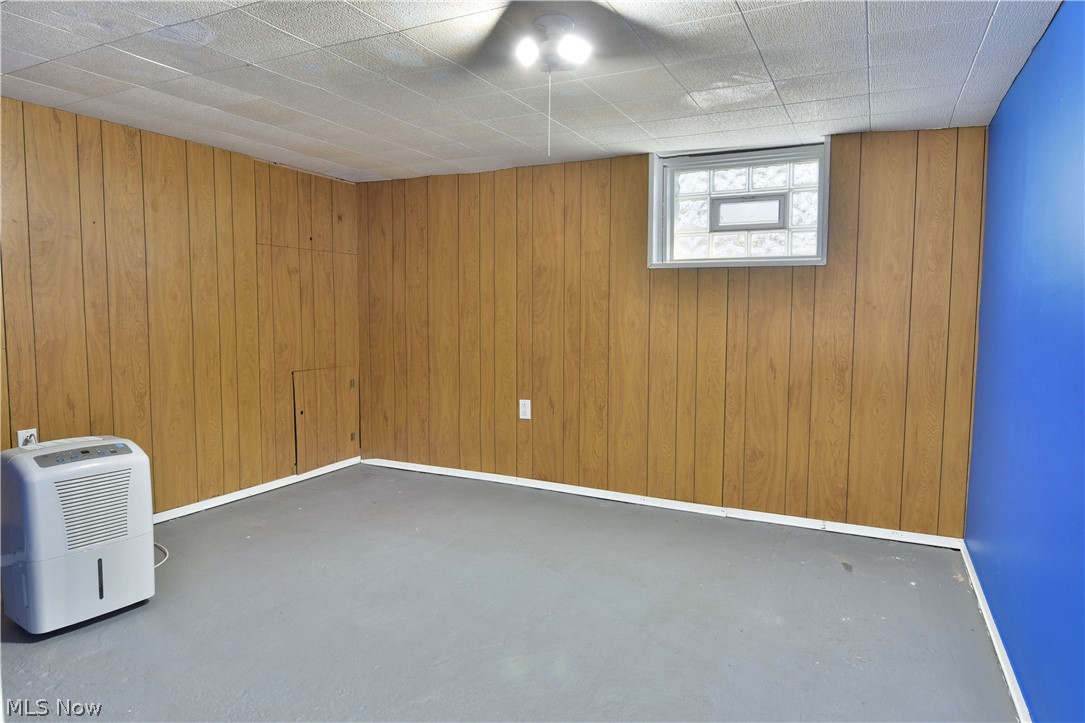 1367 Niles Vienna Road Niles, OH 44446 - Photo 29 of 35 Gallery Image 29