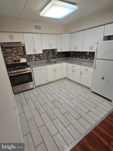 $295,000 | 9908 Bustleton Avenue, Unit F9, Philadelphia, PA 19115