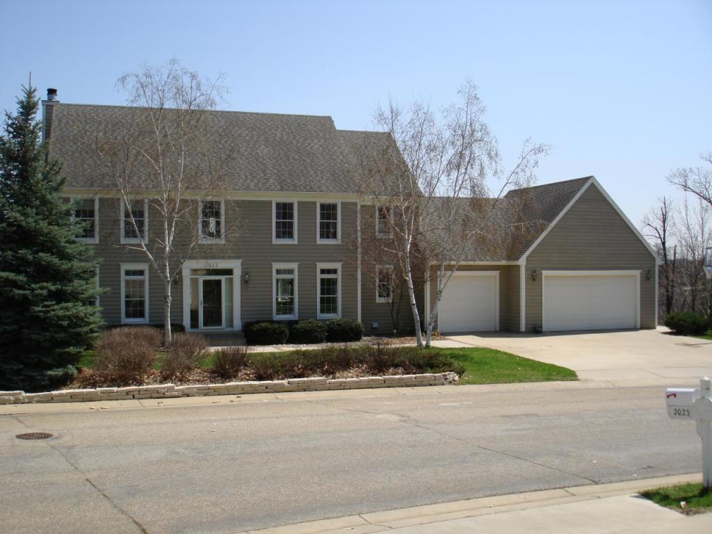 2022 Baihly Summit Drive Southwest Rochester, MN 55902 - Photo 1 of 1
