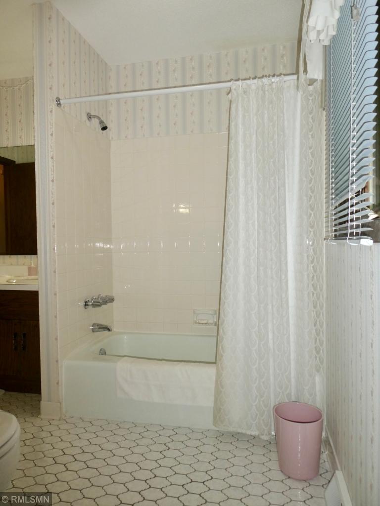 4315 Rustic Place Shoreview, MN 55126 - Photo 17 of 27 Gallery Image 17