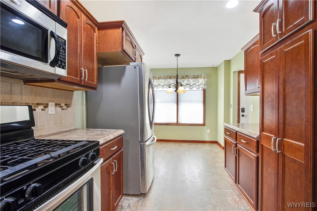 5 St Davids Road Lancaster, NY 14086 - Photo 13 of 40 Gallery Image 13