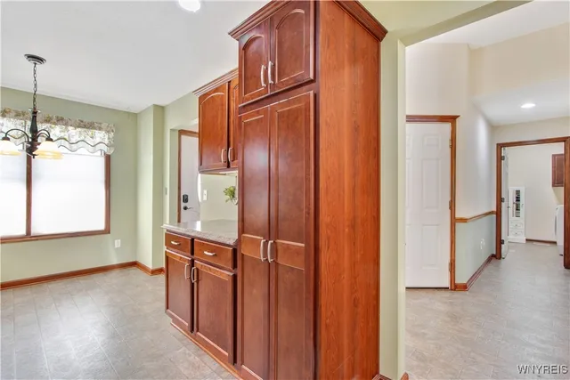 $410,000 | 5 St Davids Road, Lancaster, NY 14086