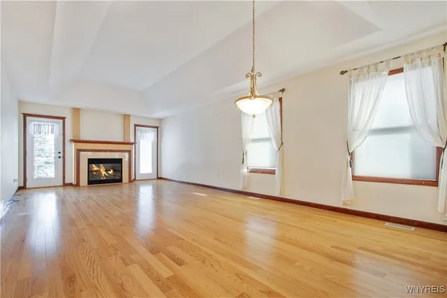 $410,000 | 5 St Davids Road, Lancaster, NY 14086