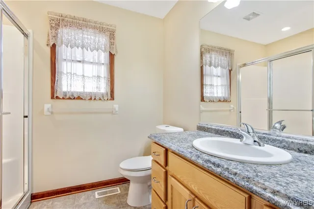 $410,000 | 5 St Davids Road, Lancaster, NY 14086