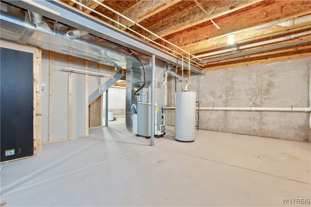 $410,000 | 5 St Davids Road, Lancaster, NY 14086