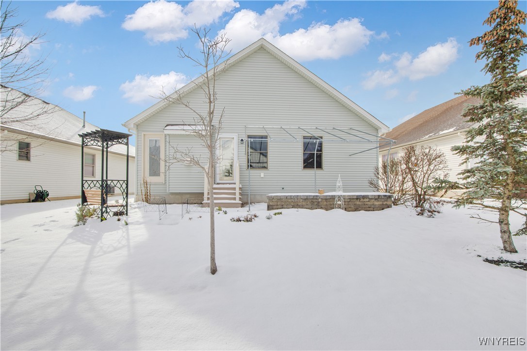 5 St Davids Road Lancaster, NY 14086 - Photo 4 of 40 Gallery Image 4