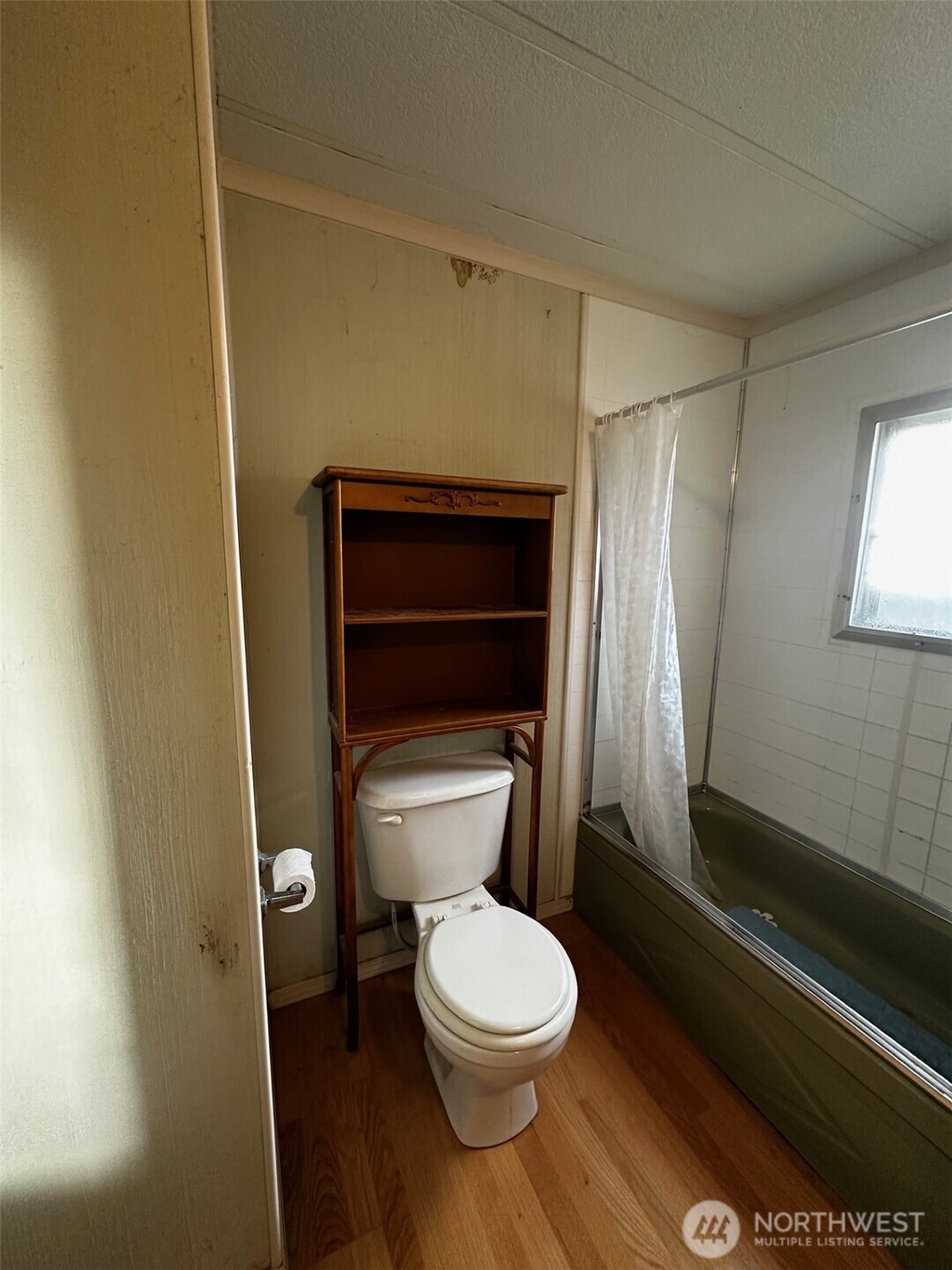 3724 Pine Road, Unit 2 Bremerton, WA 98310 - Photo 6 of 8 Gallery Image 6