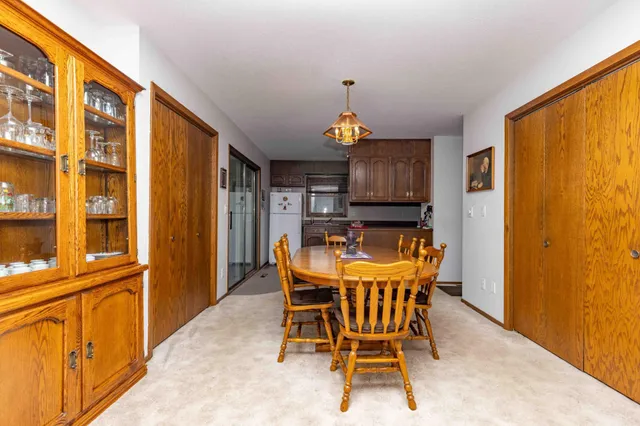 $299,900 | 87 28th Avenue North, Fargo, ND 58102