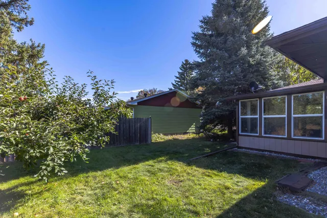 $299,900 | 87 28th Avenue North, Fargo, ND 58102