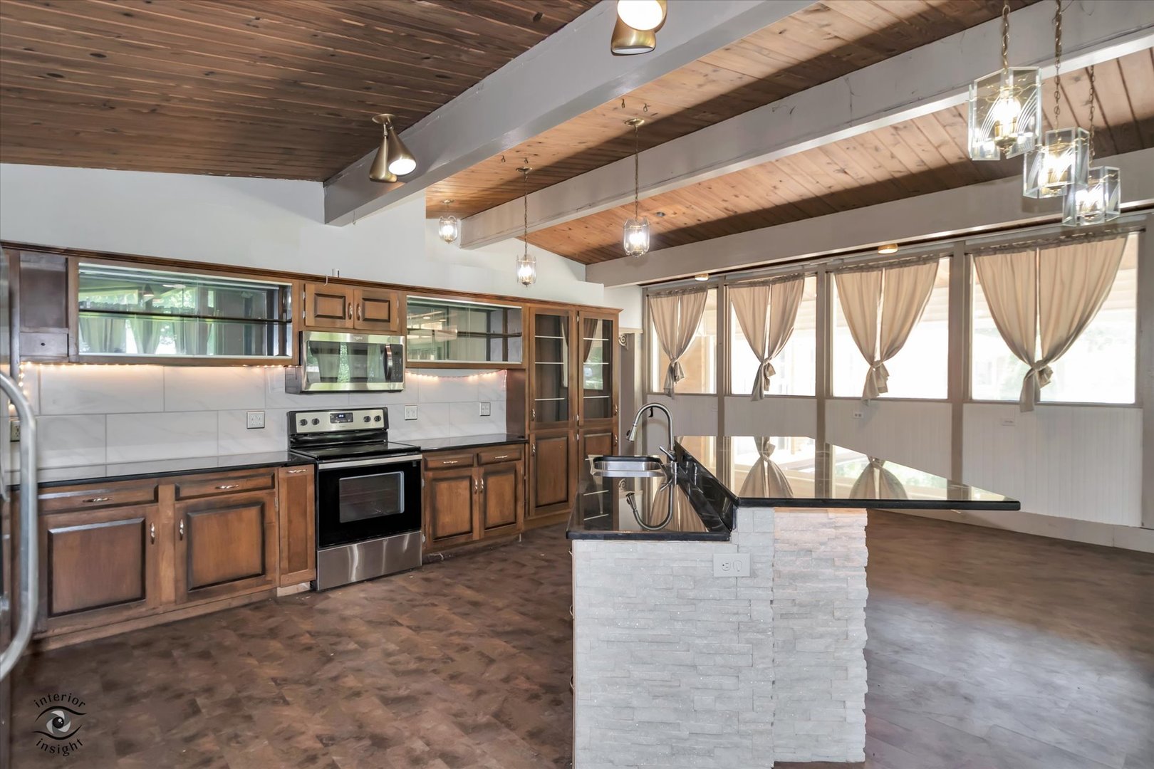 23935 Kings Road Crete, IL 60417 - Photo 4 of 29