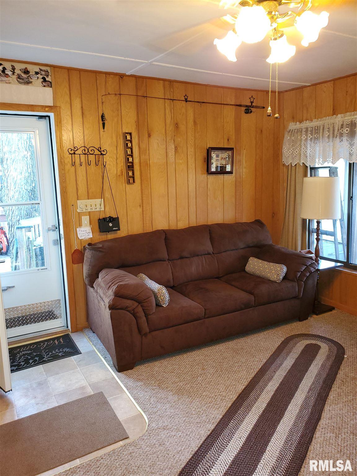 4 Riverside Acres Geneseo, IL 61254 - Photo 6 of 11 Gallery Image 6