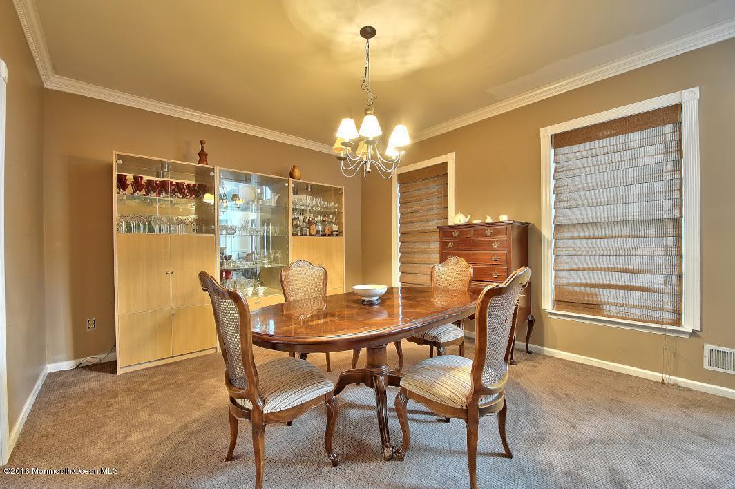 2 Grindstone Road Howell, NJ 07731 - Photo 14 of 35 grindstone dining 2