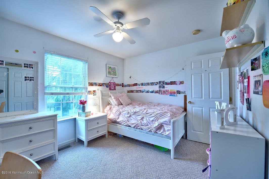 2 Grindstone Road Howell, NJ 07731 - Photo 29 of 35 grindstone bed 2 2
