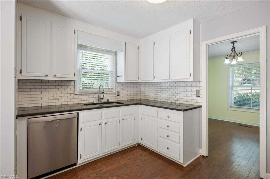 5140 Cobblestone Road Winston-Salem, NC 27106 - Photo 12 of 48 Gallery Image 12