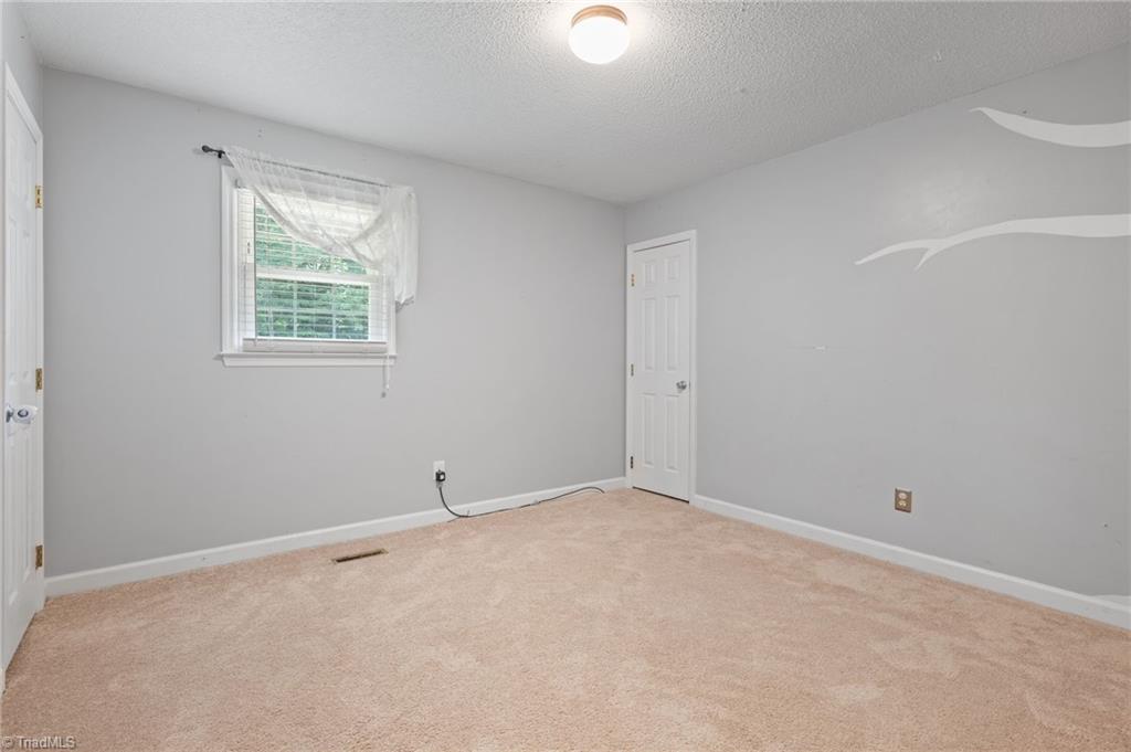 5140 Cobblestone Road Winston-Salem, NC 27106 - Photo 26 of 48 Gallery Image 26