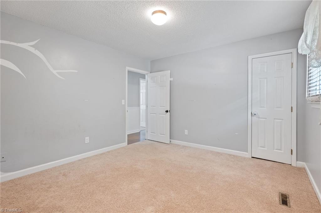 5140 Cobblestone Road Winston-Salem, NC 27106 - Photo 27 of 48 Gallery Image 27