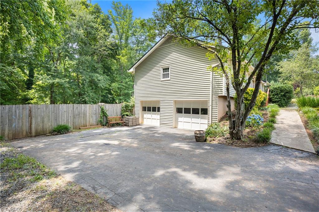 5140 Cobblestone Road Winston-Salem, NC 27106 - Photo 32 of 48 Gallery Image 32
