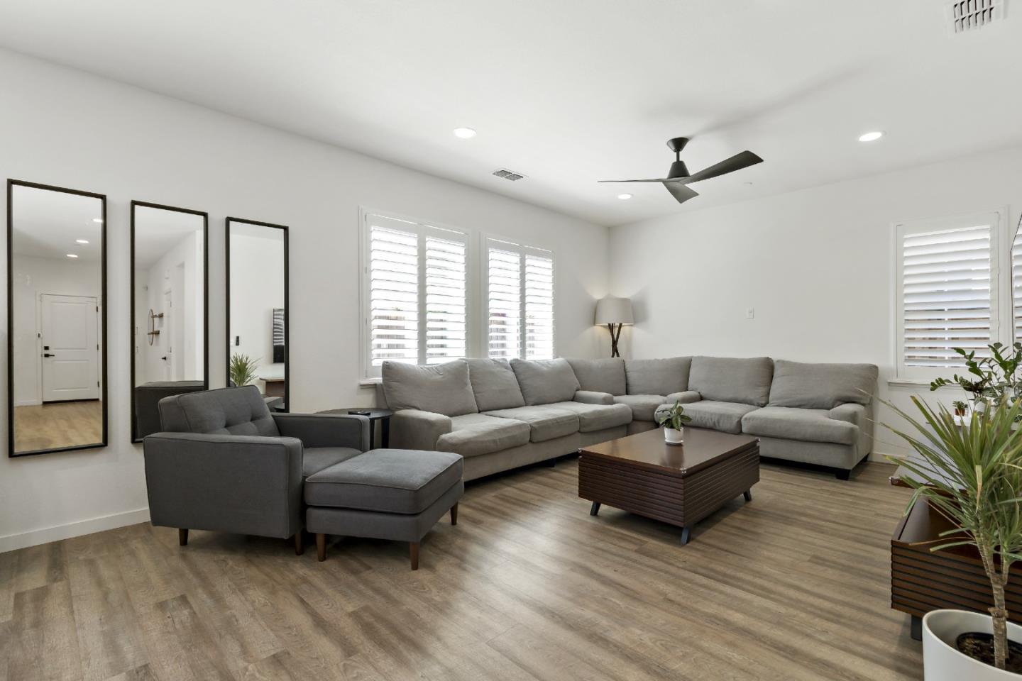 113 Willowrun Way Oakley, CA 94561 - Photo 26 of 63 a living room with furniture and a large window