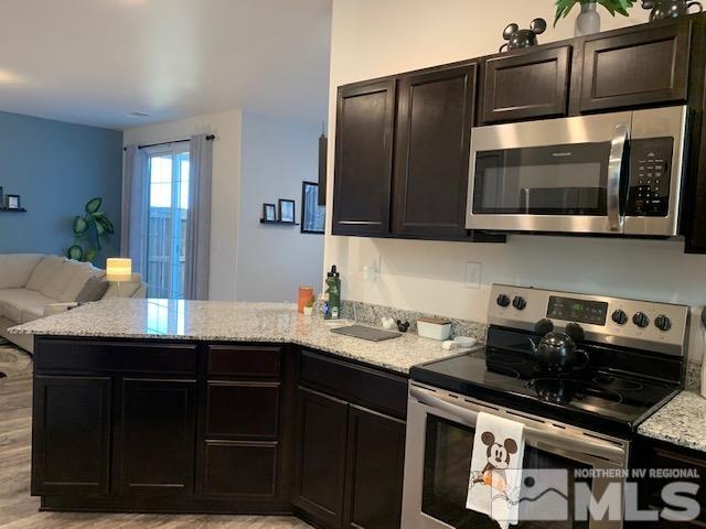9624 Windjammer Way Reno, NV 89506 - Photo 9 of 23 Photo 9