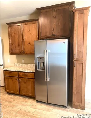 $2,000 | 220 East Byrd Boulevard, Universal City, TX 78148