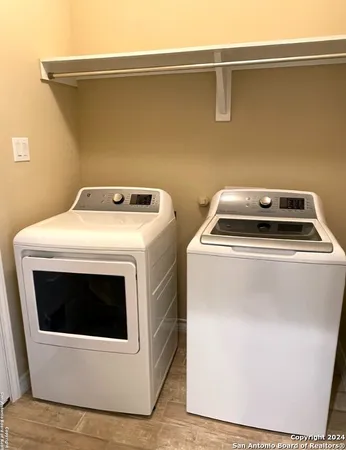 $2,000 | 220 East Byrd Boulevard, Universal City, TX 78148