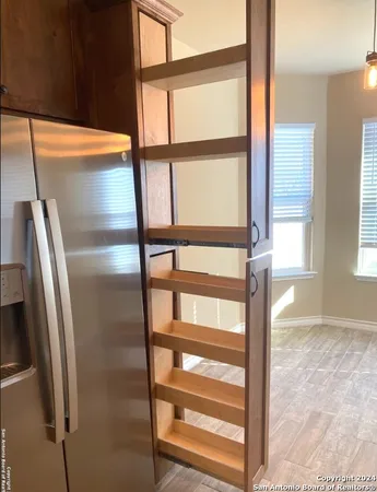 $2,000 | 220 East Byrd Boulevard, Universal City, TX 78148