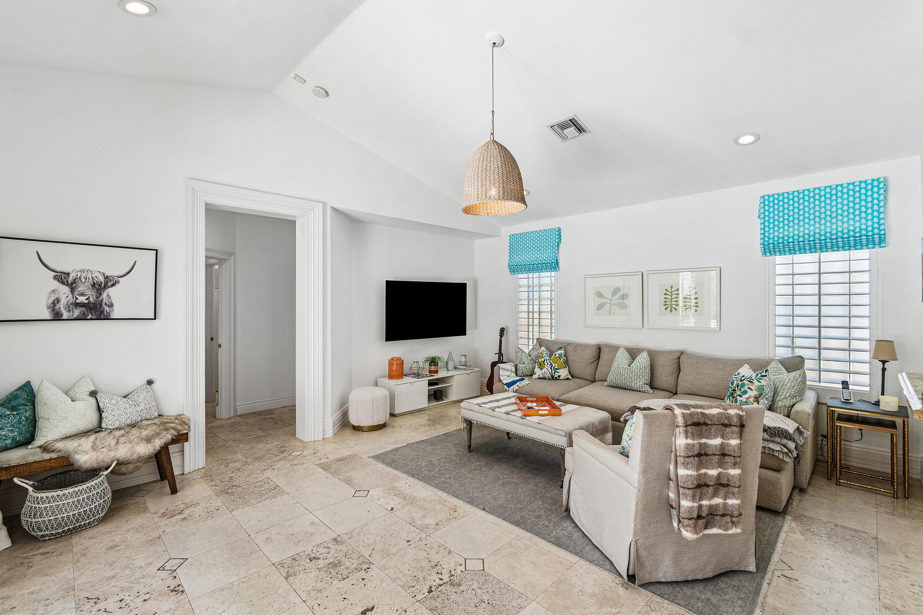 6206 Northwest 23rd Street Boca Raton, FL 33434 - Photo 7 of 36 Entry family room