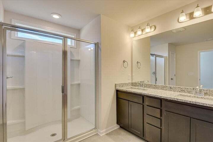 784 Justify Loop Graniteville, SC 29829 - Photo 10 of 13 Primary bath