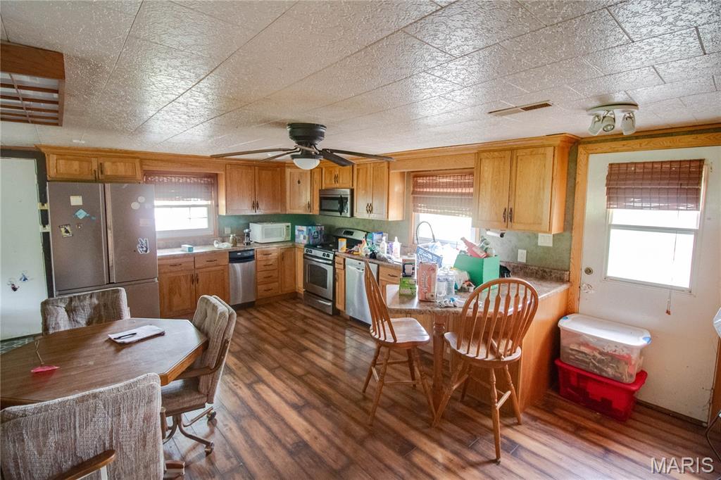 12678 Catholic Springs Road Bunker Hill, IL 62014 - Photo 15 of 43