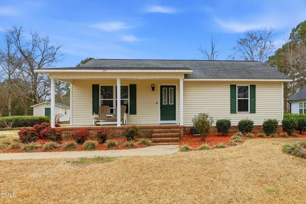 $265,000 | 525 West Edwards Street, Princeton, NC 27569