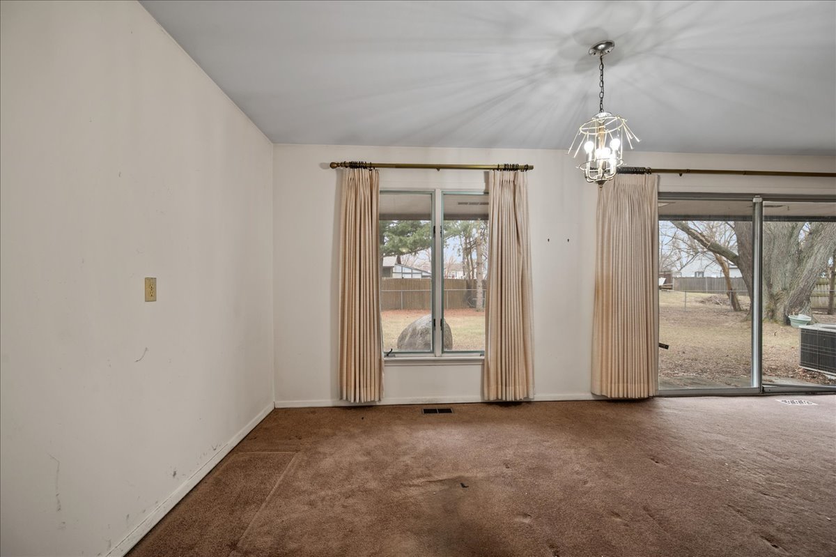 30 Somerset Road Montgomery, IL 60538 - Photo 10 of 30 a view of a room with large windows