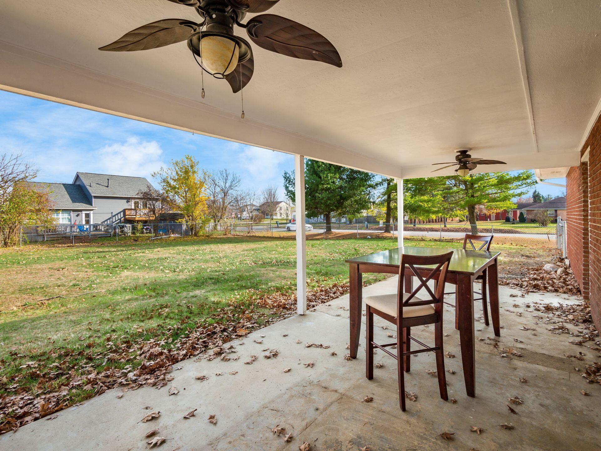 5474 Hoover Road Grove City, OH 43123 - Photo 33 of 48 Covered Patio