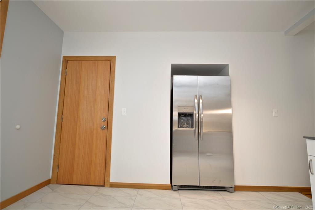 361 Gregory Street, Unit 1 Bridgeport, CT 06604 - Photo 6 of 35