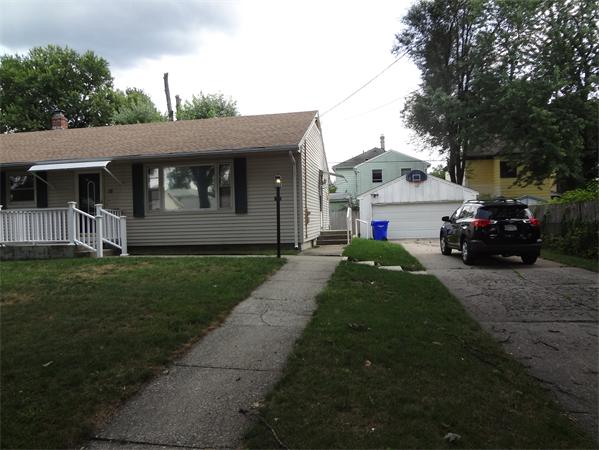 15 Oakhurst Street Springfield, MA 01104 - Photo 2 of 9