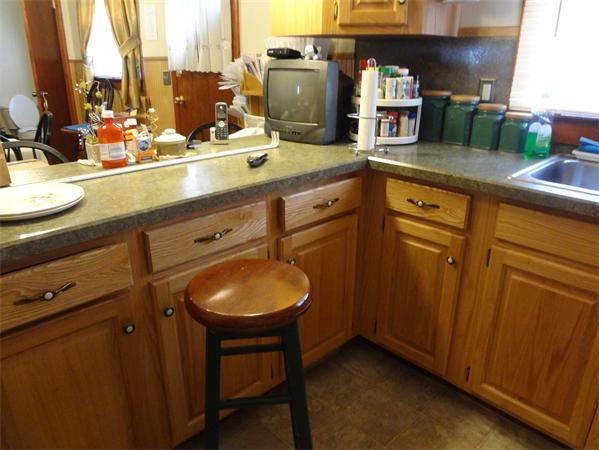 15 Oakhurst Street Springfield, MA 01104 - Photo 4 of 9