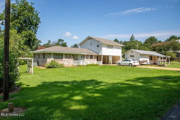 $195,000 | 117 Olive Street, Meadville, MS 39653