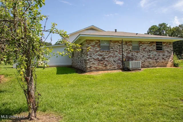 $235,000 | 117 Olive Street, Meadville, MS 39653