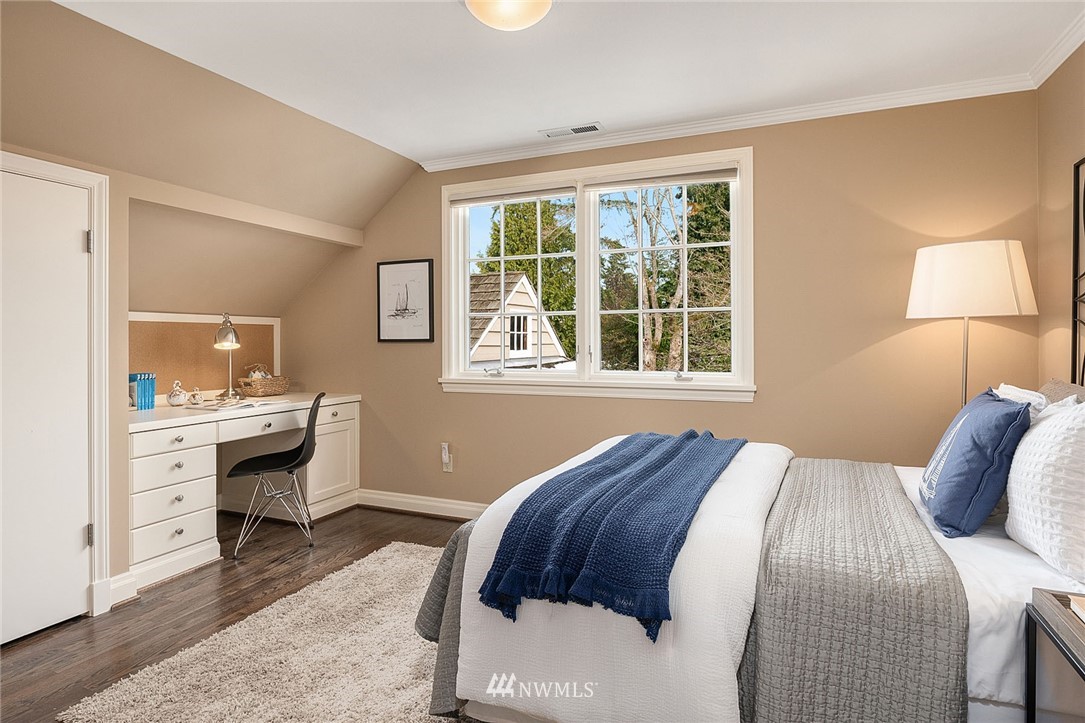 442 Upland Road Medina, WA 98039 - Photo 12 of 25